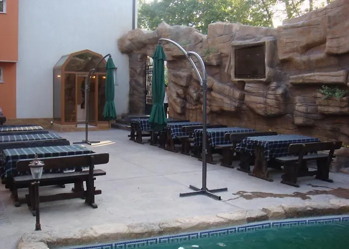 Family Niagara Varna