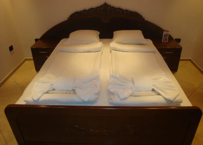 Family Niagara Hotell 3*